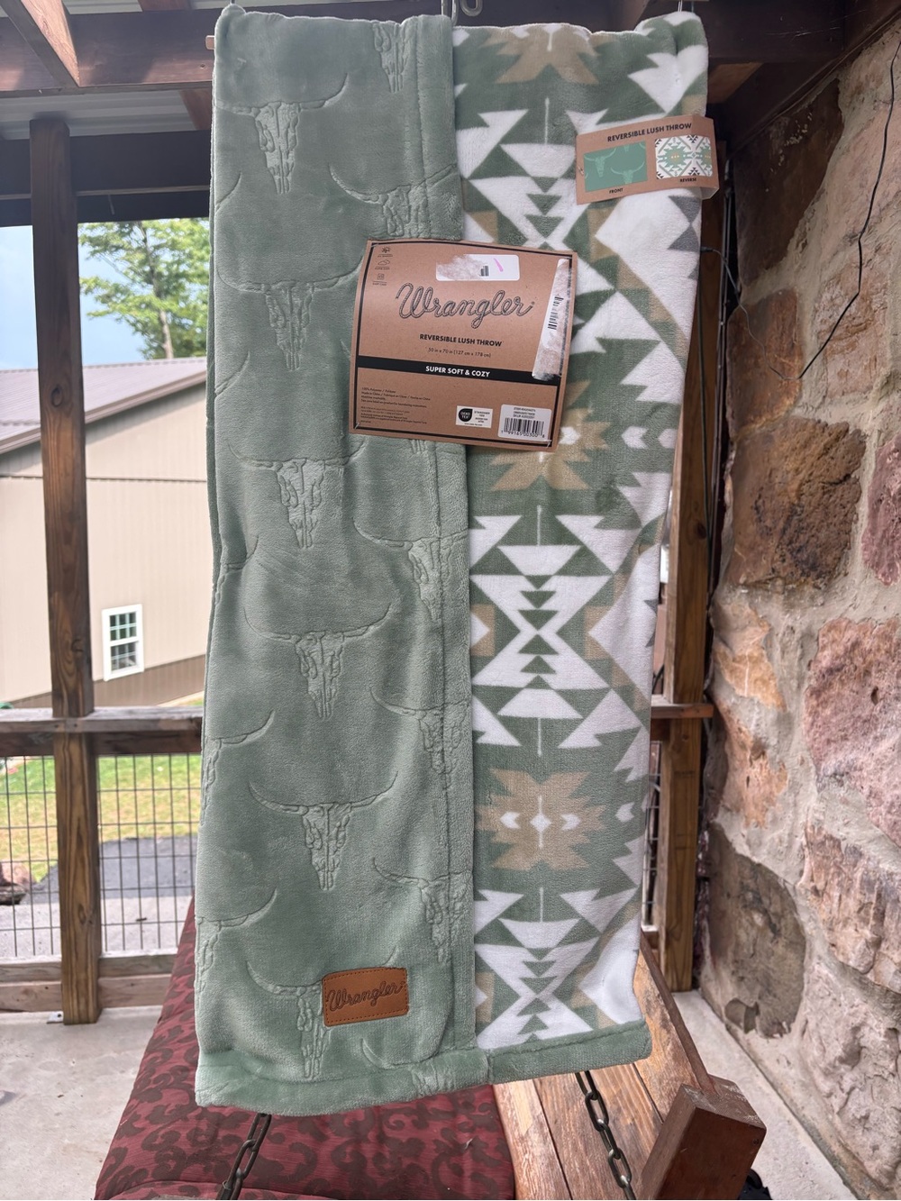 Nwt Wrangler Reversible Throw